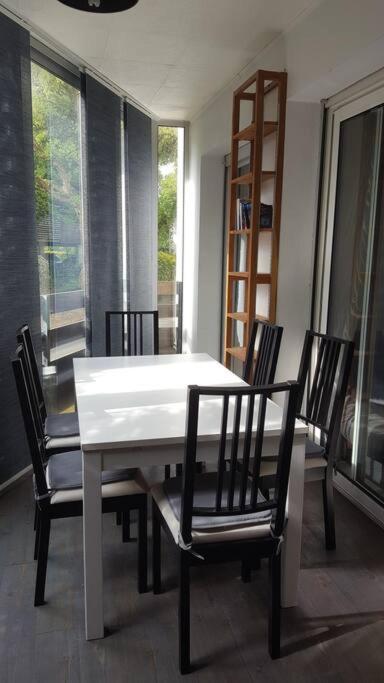לבן Joli Appartement A 300 M De La Plage מראה חיצוני תמונה